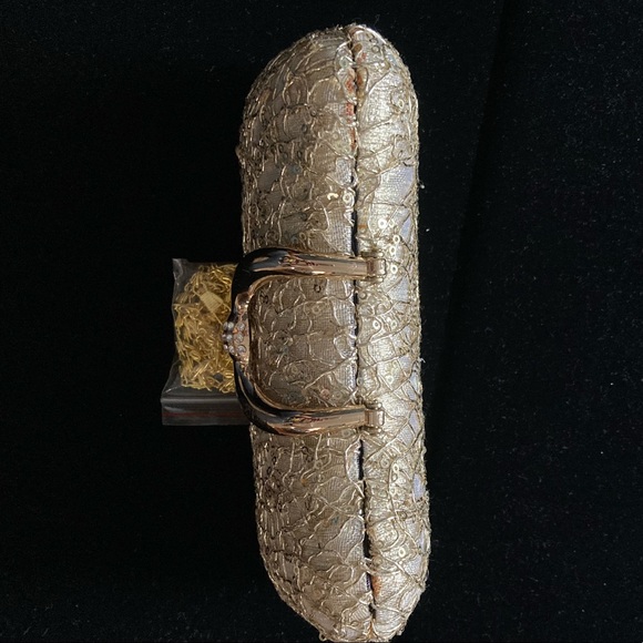 Gold vine detailing and blinged out buckle evening bag. Gold tone chain strap - Picture 6 of 6